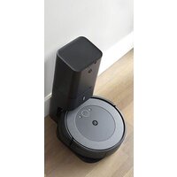 iRobot Roomba i3+ Image #7