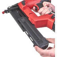 Milwaukee M18FN18GS-202X 4933471407 (с 2-мя АКБ, кейс) Image #6