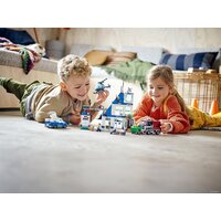 LEGO City 60316 Полицейский участок Image #3